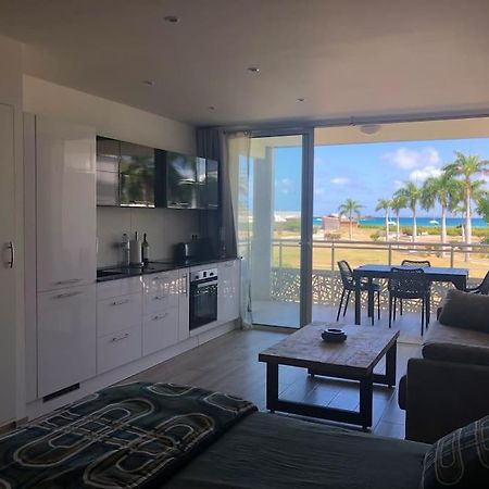Charmant Studio Avec Vue Mer, Terrasse Anse-Marcel Екстериор снимка